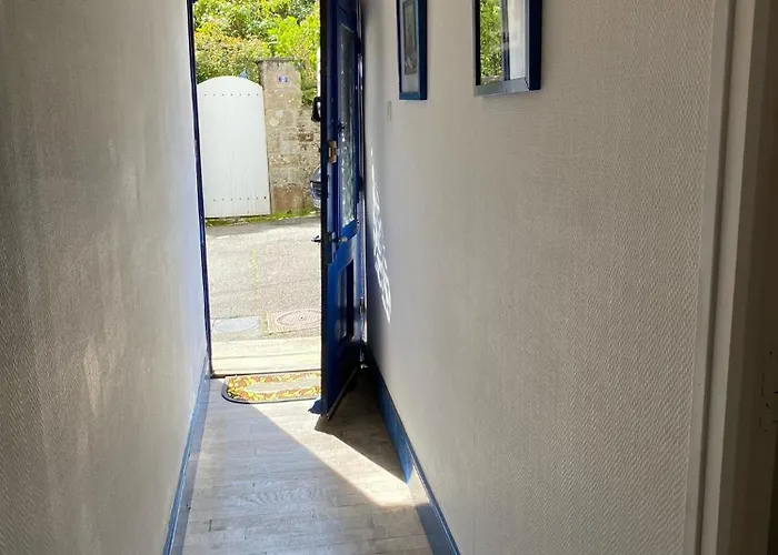 Appartement En Centre-Ville A 100M Du Port.